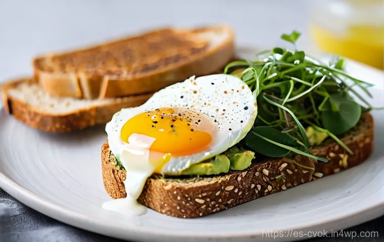 대체 단백질 요리법으로 만드는 아침식사 아이디어 - **Vibrant Tofu Scramble Breakfast:** A brightly lit, close-up shot of a steaming plate of savory tof...